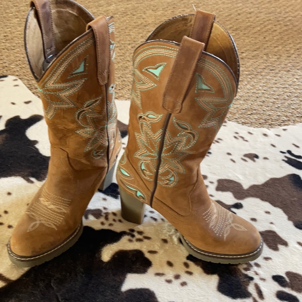 COPY - Roper Heel Boot